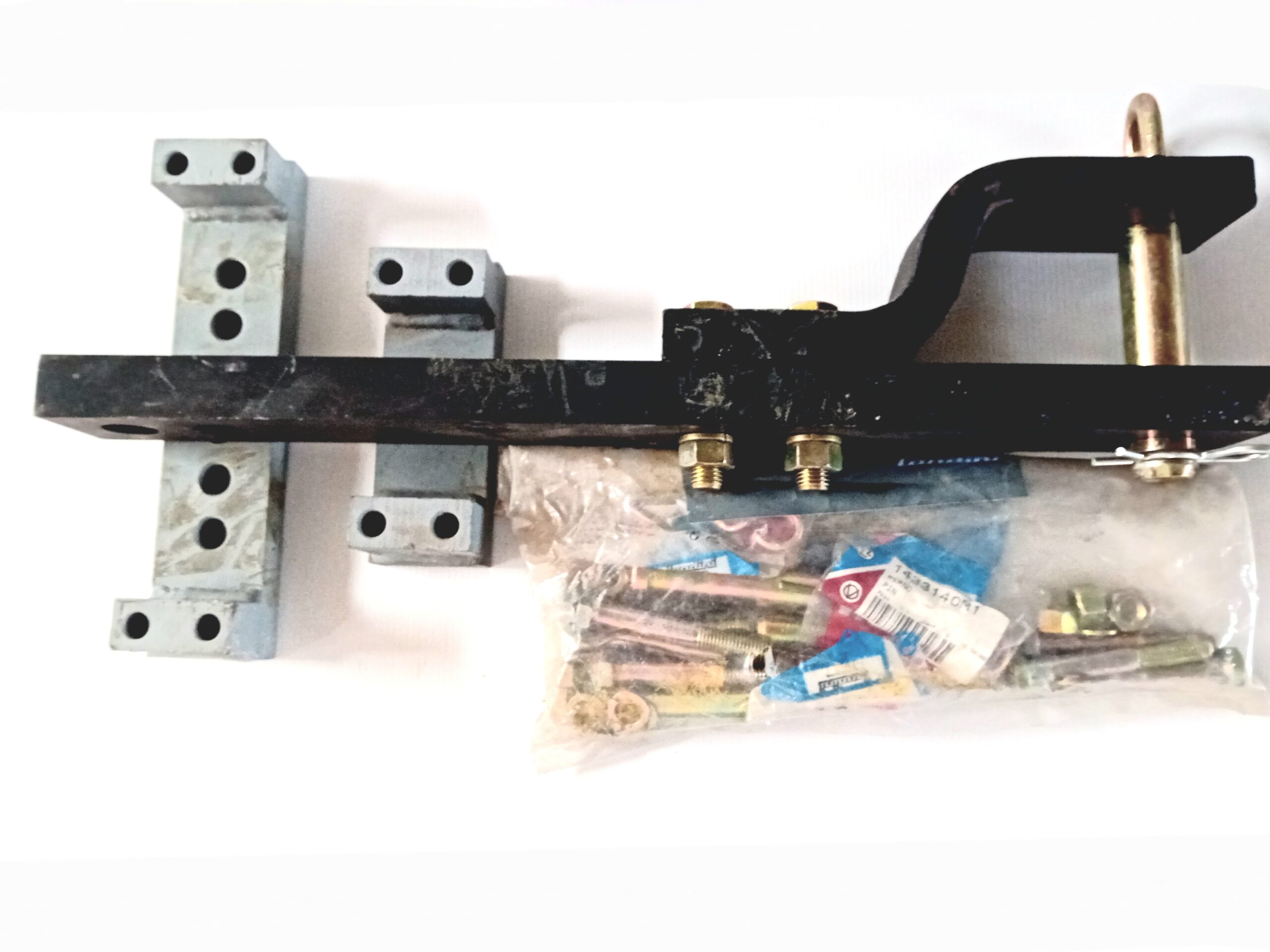 Kit barra Traino perno diam. 28mm – 3656184M91